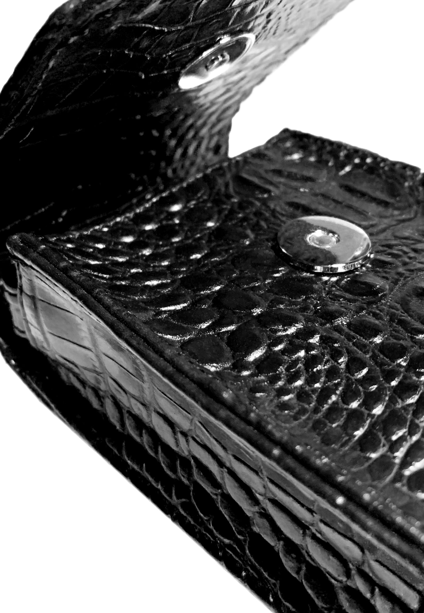 LEATHER CROCO CROSSBODY CHAIN BAG