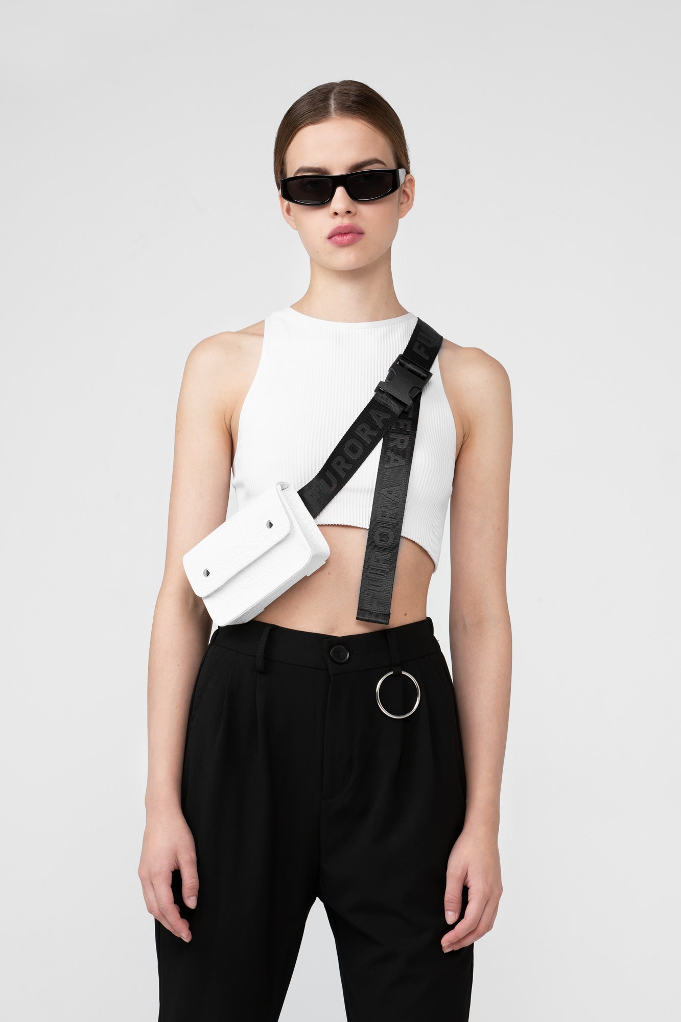 WHITE CROCODILE BAG WITH BLACK FURORA BELT