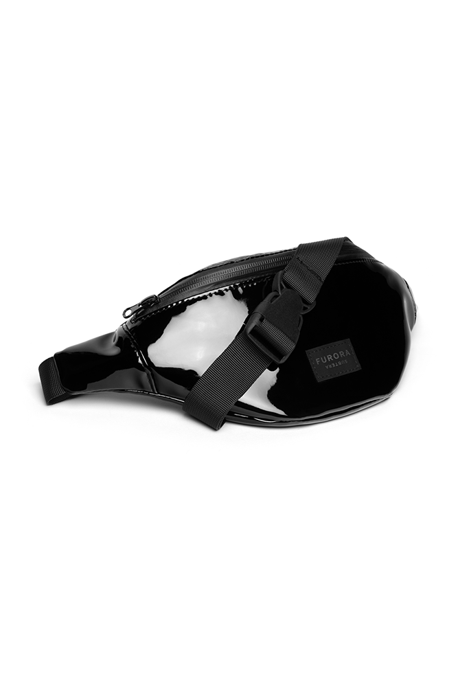 BLACK VINYL BUM BAG