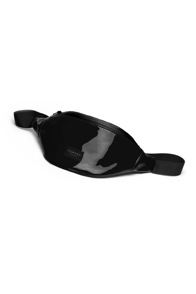 BLACK VINYL BUM BAG