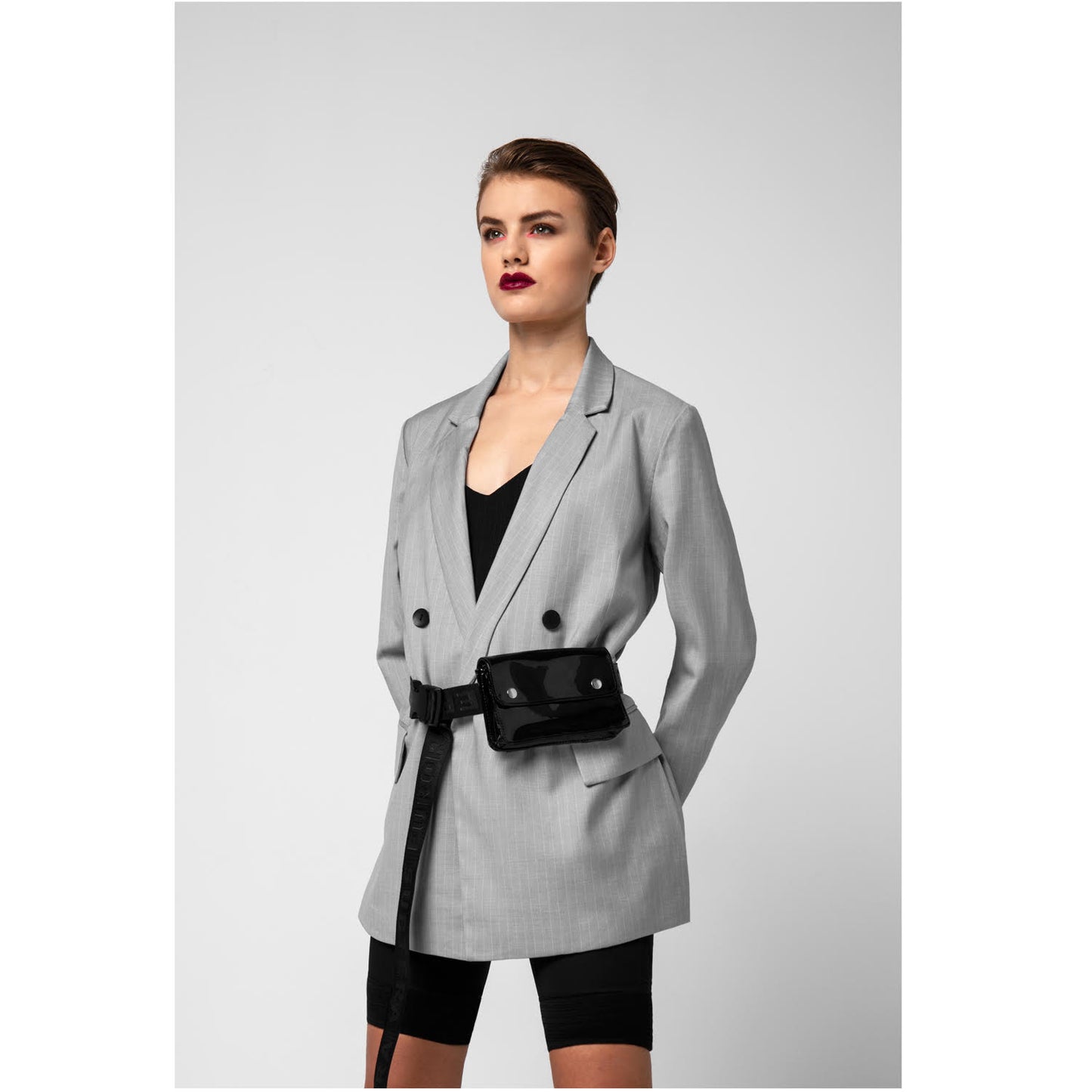 VINYL LEATHER BAG WITH BLACK FURORA BELT